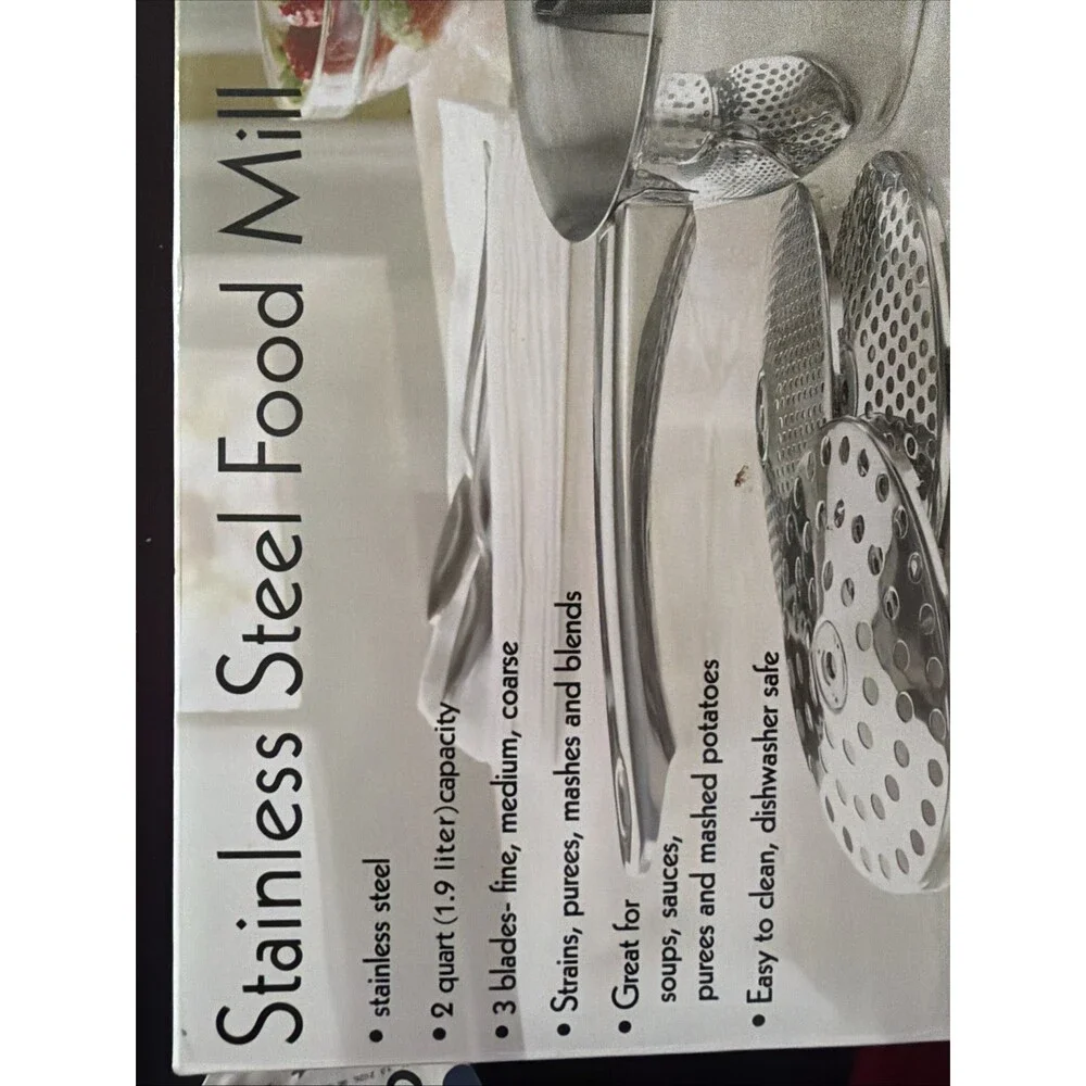 Food Mill  Stainless Steel Food Mill 1.26-Quart with Hand Crank and 3 Grindi New